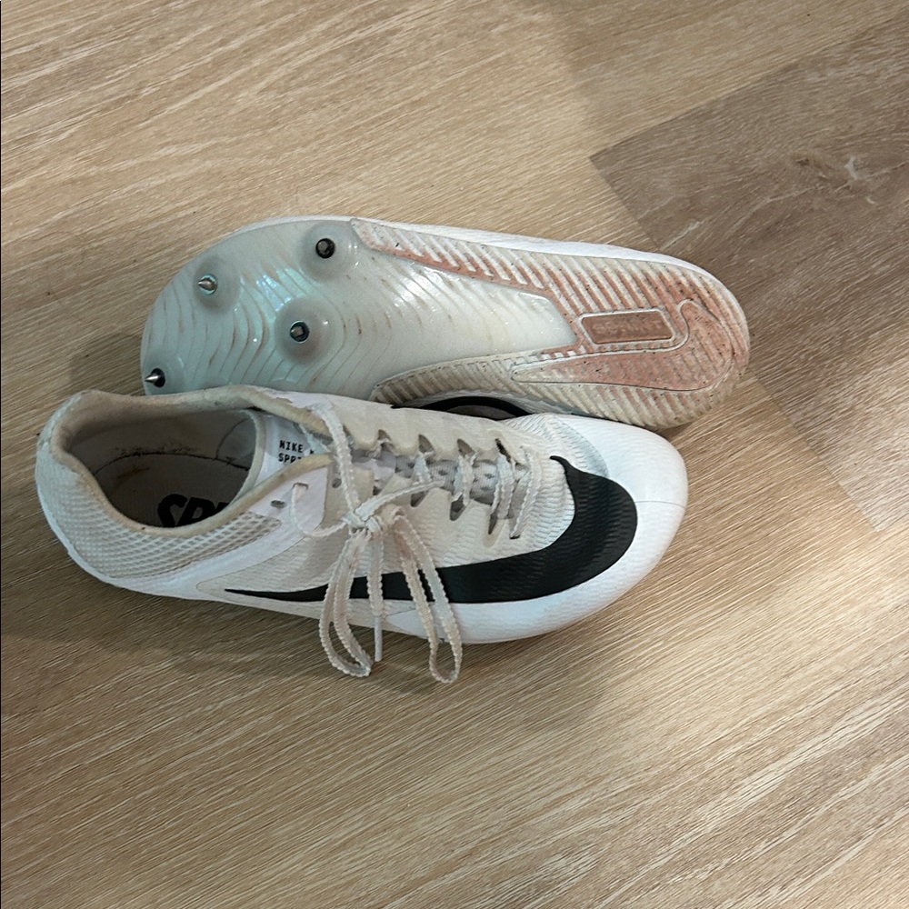 Nike Track and felid Shoes